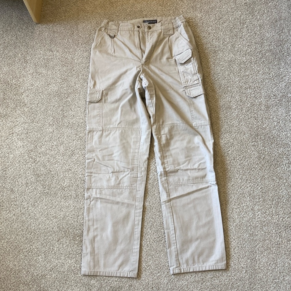5.11 Tactical Style: 74251 Khaki Cargo Pants Size 30/34